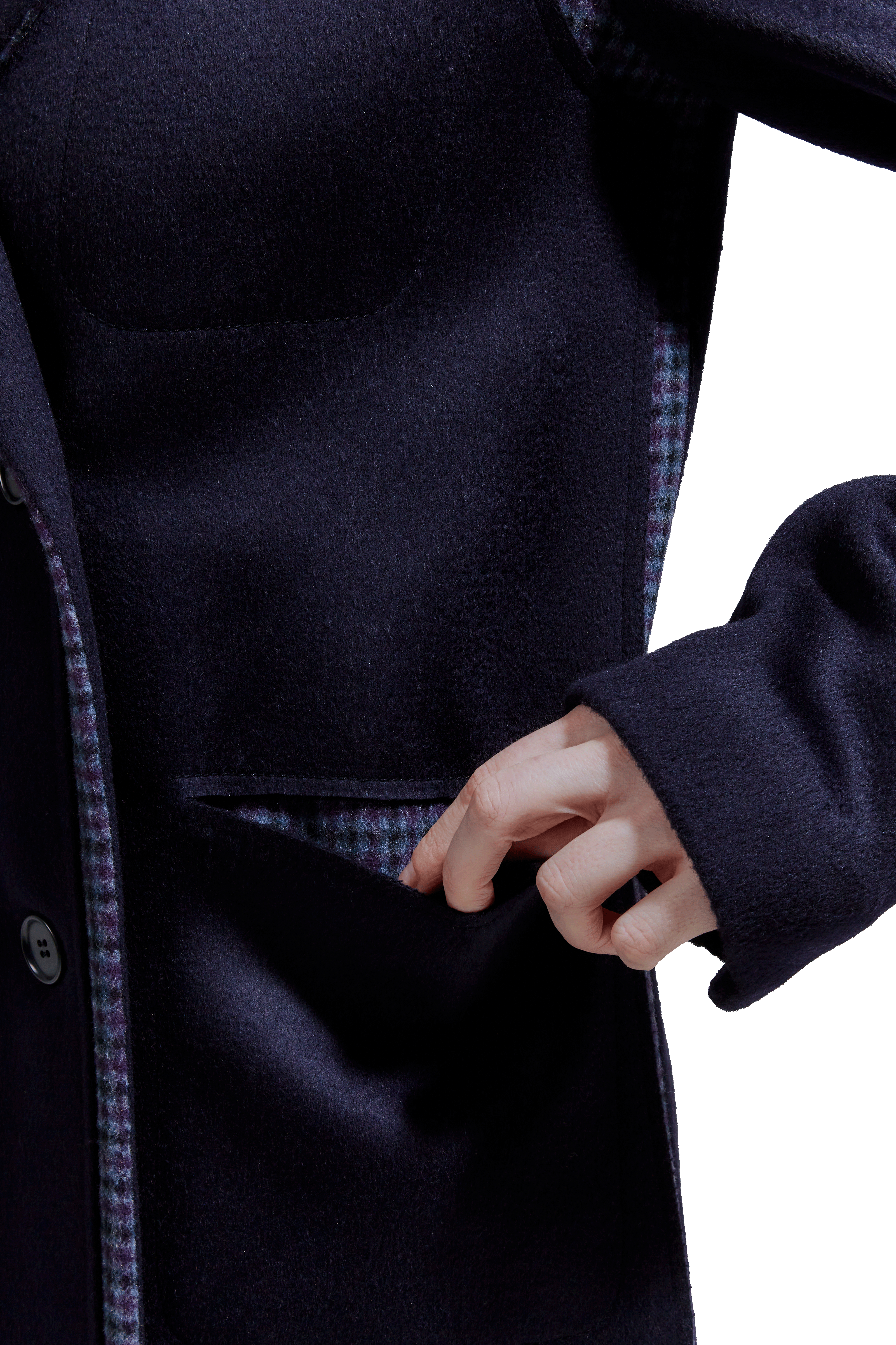 The Sculptural Stitch Pocket & Raw-edge Coat (Navy-Check Contrast)